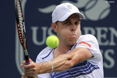 Querrey upsets Murray to lift title