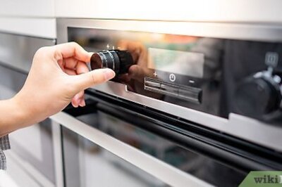 How to Bake a Totino's Party Pizza