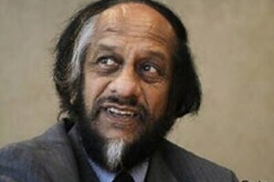Nature names Pachauri Newsmaker of the Year