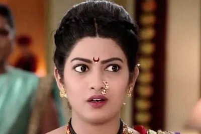 Clip Of Actress Dhanashri Kadgaonkar Reciting Dialogues From Iconic Show Viral