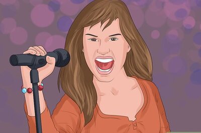 How to Get Guys to Notice You