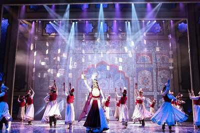 Mughal-E-Azam Director Feroz Abbas Khan says, 'Theatre is an Art Form that Will Never Die'