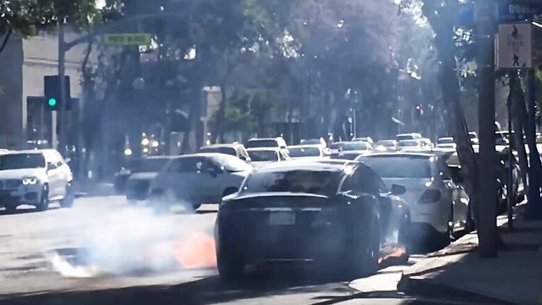 Tesla Model S of Hollywood Director Catches Fire in Traffic [Video]