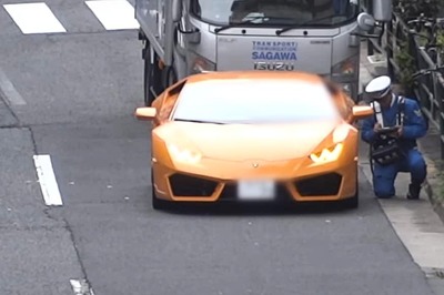 Watch Japanese Cop Chase Lamborghini Huracan on Bicycle, Issues Challan