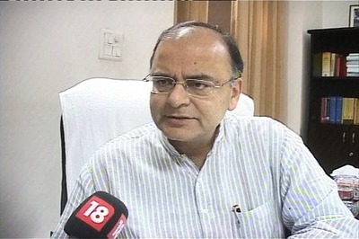 PM has no ideas to counter economic slowdown, says Jaitley