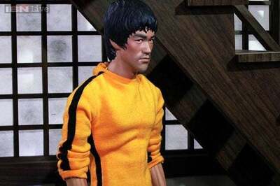 Bruce Lee's yellow jumpsuit sold for $100,000
