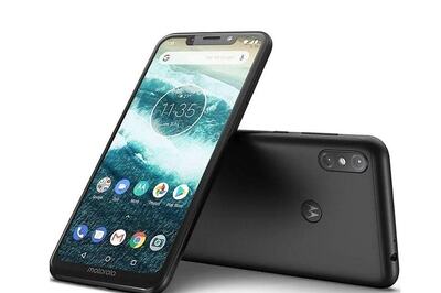 Motorola One Power Starts Receiving Android 10 Update