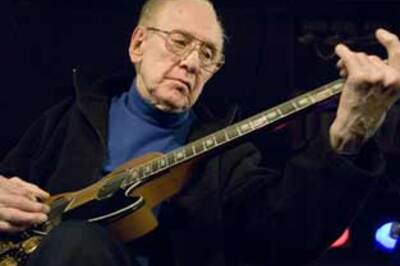 Guitarman, inventor Les Paul dies at 94