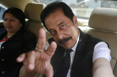 New Suitor Offers $1.3 Billion for Sahara's Overseas Hotels