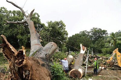 Hurricane Otto Heads Toward Central America, Kills Three