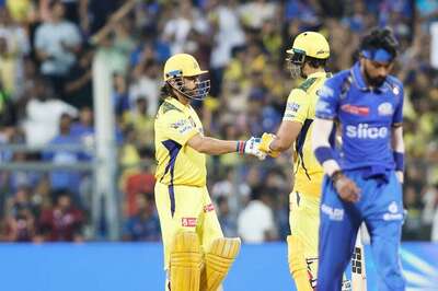 'Ordinary Bowling, Ordinary Captaincy': Sunil Gavaskar Shreds into Hardik Pandya For His Poor Last Over vs CSK