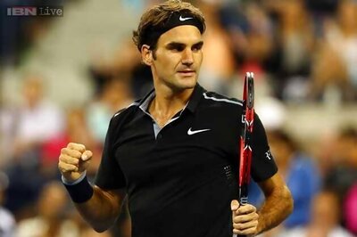 Roger Federer beats Ivo Karlovic to reach Swiss Indoors final