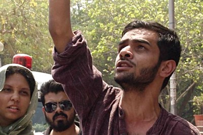 Noam Chomsky and Mira Nair Among 200 Leaders Demanding Release Of Umar Khalid