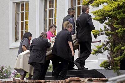 Oscar Pistorius charged with murdering girlfriend