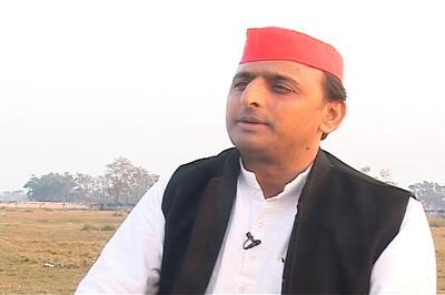 Akhilesh Yadav suspends 3 excise officials