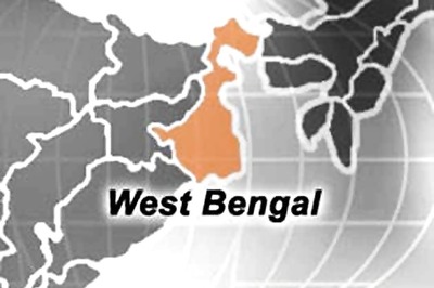 WB panchayat poll: TMC-CPM supporters clash; 4 injured