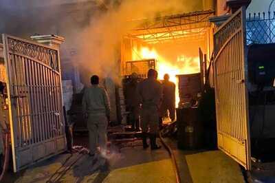 One Killed in Fire at Paper Printing Press in Delhi's Patparganj, Rescue Ops Underway