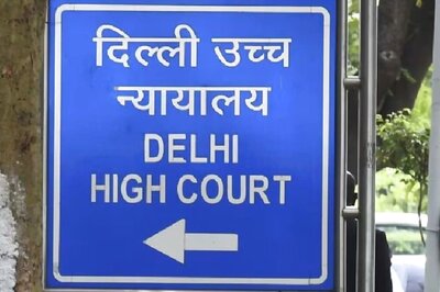 HC Seeks Delhi Govt's Stand on Plea for School Buses in Northeast District