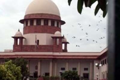 SC summons Delhi police chief