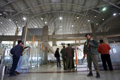 For 4th Straight Day, Flight Operations at Srinagar Airport Remain Suspended Due to Heavy Fog