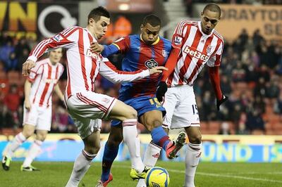 Stoke beat Crystal Palace to set an FA Cup date with City