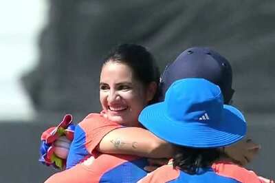 Renuka Singh’s Magical Delivery Cleans Up Gul Feroza 'Through the Gates' to Spoil Pakistan’s Start | WATCH