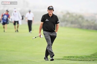 Phil Mickelson's back better than game in Phoenix Open