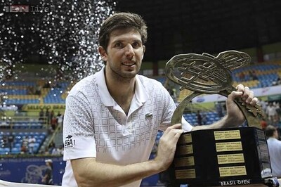 Federico Delbonis wins 1st ATP title at Brazil Open