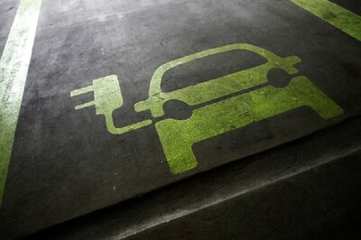 Electric Cars Record Rise in Sales, 2-Wheeler Sales Decline: SMEV Releases India's EV Report