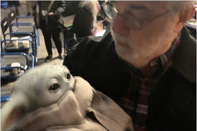 Star Wars Creator George Lucas' Pic with Baby Yoda is Viral, See Here
