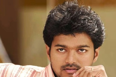 Thalapathy Vijay's Hand Injury Photos From Ghilli Success Bash Sparks Concern Among Fans
