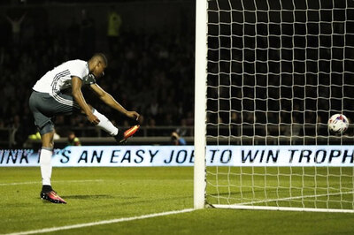 Manchester Rivals Win to Tee up Fourth Round Tie in League Cup