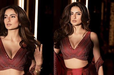 Palak Tiwari's Red Drape Set Is Perfect For Cocktail Party