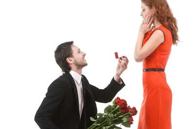 Propose Day 2023: Take Inspiration From These Bollywood Movie Scenes Before You Get Down on One Knee