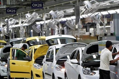 India's Manufacturing Growth Eases in April 2024 But Still Strong: PMI