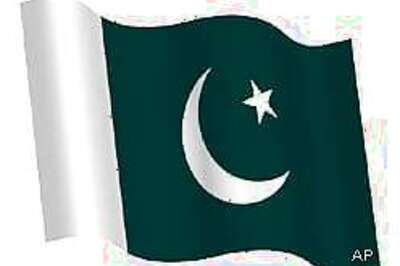 US missile strike kills 6 in Pak tribal village