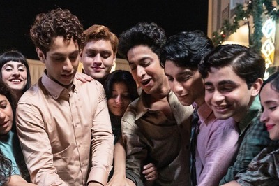 The Archies Wrapped: Suhana Khan, Agastya Nanda Cut Cute Cake; Zoya Akhtar Calls Them 'Best Cast'