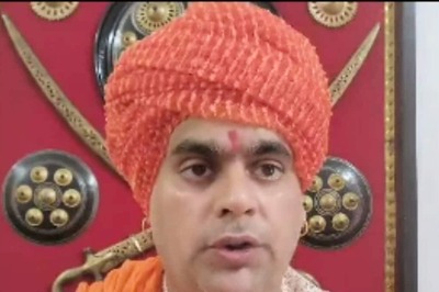 'Moon Should be Declared Hindu Rashtra, ShivShakti Point Its Capital': Seer Asks Govt To Pass Resolution