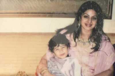 Janhvi Kapoor Shares Precious Throwback Pictures of Sridevi on Mother's Day
