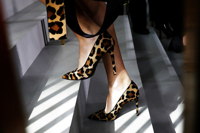 Animal Prints, Belts, Black Dresses: Top Trends at New York Fashion Week