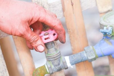 How to Replace an Outdoor Water Faucet