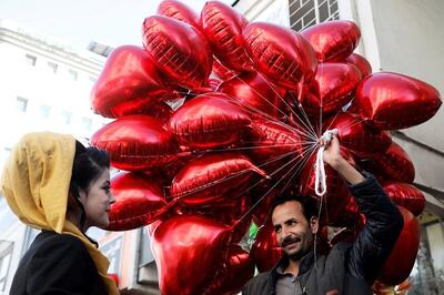 Most Indian Millennials Believe in Monogamy and Want to ‘Fall in Love’ with One True Partner