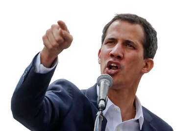 Deputy of Venezuela's Juan Guaido Arrested and Dragged Away by Tow Truck