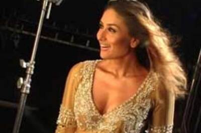 What's behind Kareena's item number