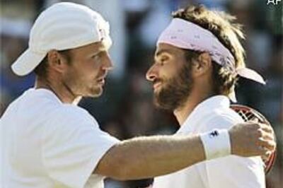 Wimbledon: Schuettler completes men's semi-final lineup