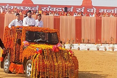 Narendra Modi's BJP and Mohan Bhagwat's RSS Are Rubbing Off on Each Other