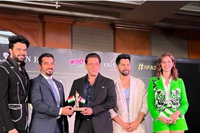 Salman Khan, Varun Dhawan and Ananya Panday Share Exciting Updates About IIFA 2022 | Pics
