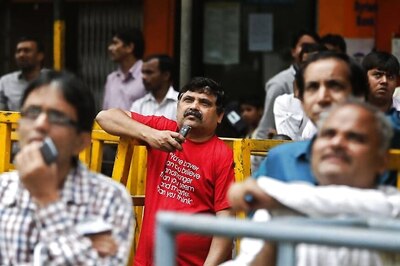Sensex Hits New Record of 33,853.63; Nifty Rises 34 Points