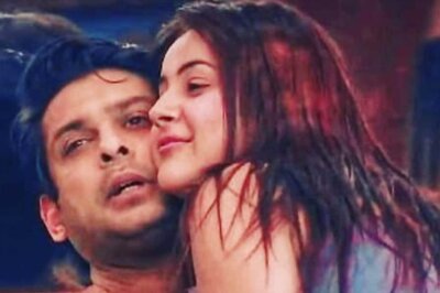 Shehnaaz Gill Shares Sidharth Shukla's Family's Statement, Urges People Not to Use His Name Without Permission