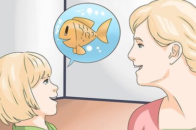 How to Decorate a Young Girl's Room